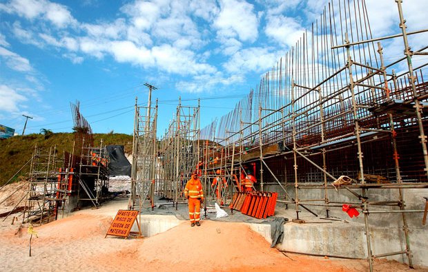  Obras da Via Metropolitana em Lauro de Freitas já estão 45% concluídas