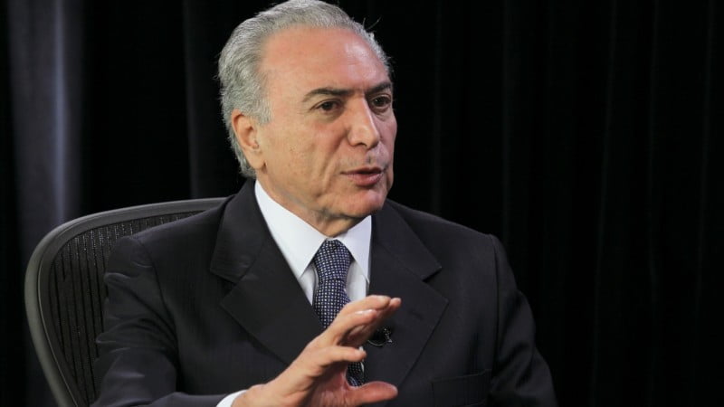  Temer volta a negar golpe e reitera que não haverá corte em programas sociais