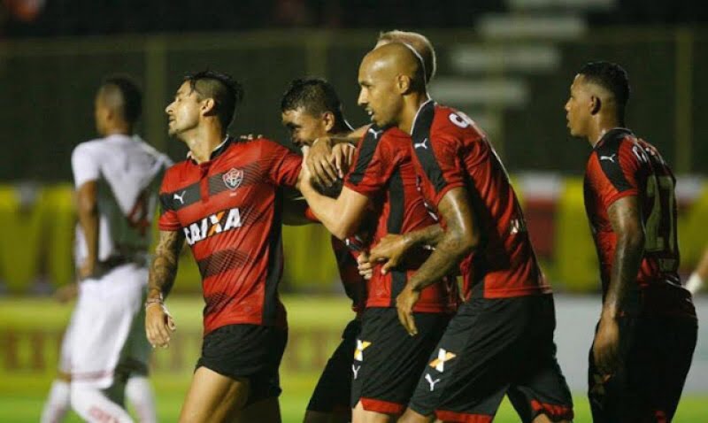  Missão impossível? Vitória encara o Paraná na Vila Capanema pela Copa do Brasil