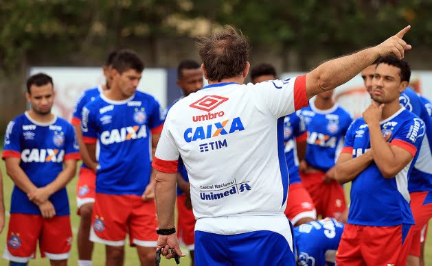  Bahia e Sport fazem o primeiro jogo da final hoje, na Ilha do Retiro