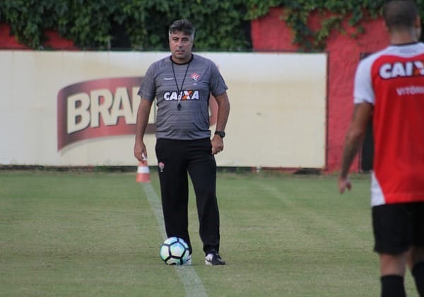  Gallo elogia adversário e fala sobre recuperação no campeonato