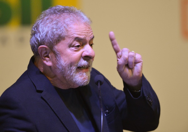  Caso triplex: MPF pede prisão de Lula e pagamento de R$ 87 mi