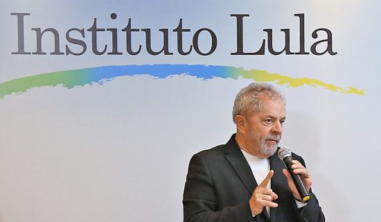  “Já provei minha inocência, estou esperando que eles provem minha culpa”, diz Lula