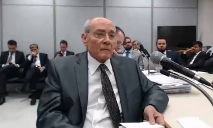  Empresário diz que assinou recibos de Lula em um mesmo dia