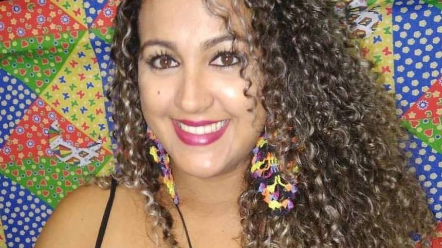 Moradora de Camaçari luta contra câncer raro e precisa da sua ajuda