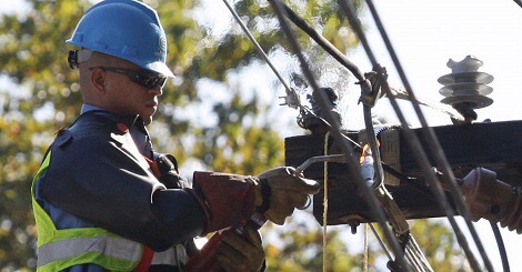  Coelba informa a interrupção de energia elétrica em alguns bairros de Lauro de Freitas