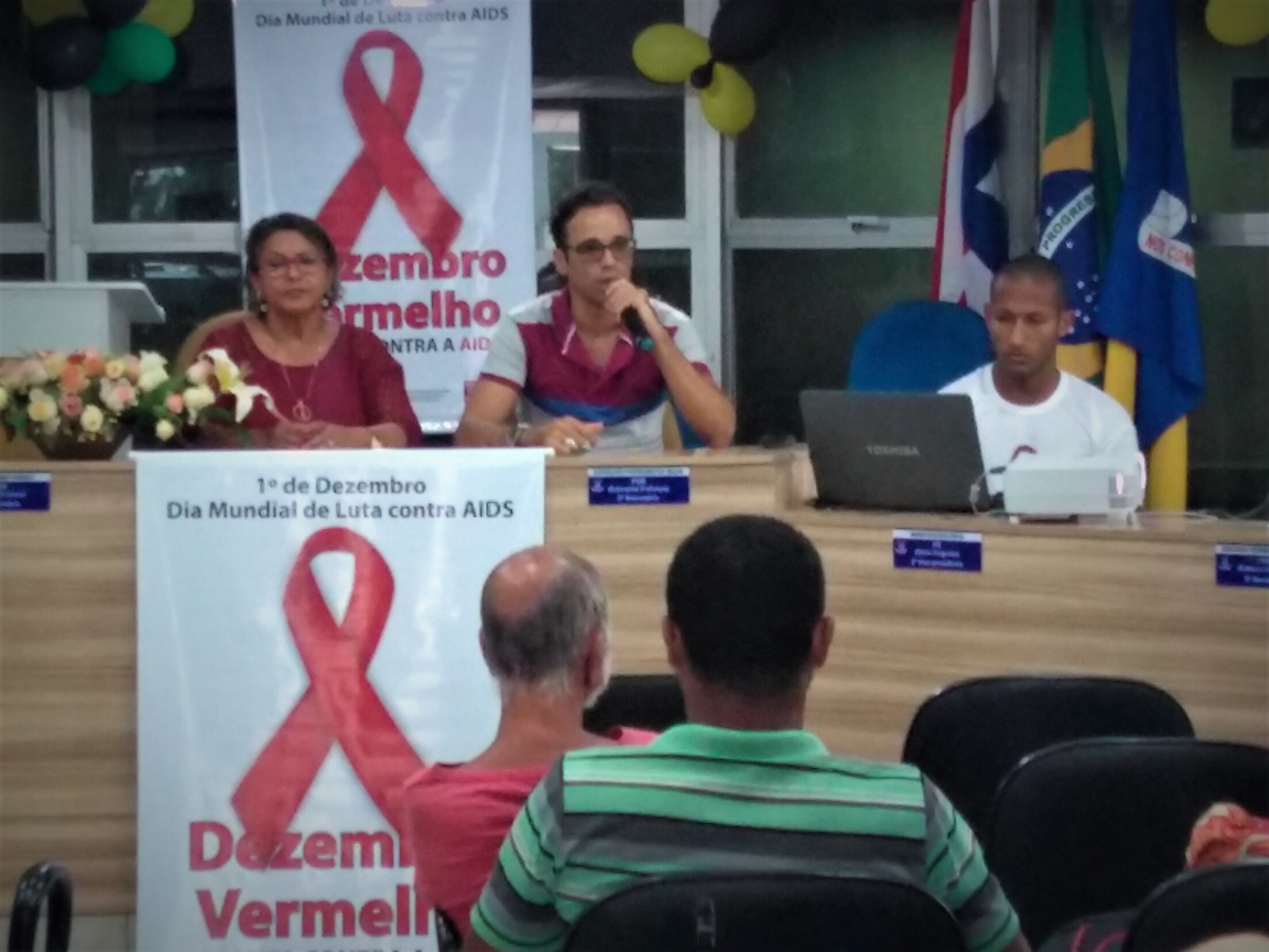 Dezembro Vermelho de prevenção a AIDS é lançado na Câmara
