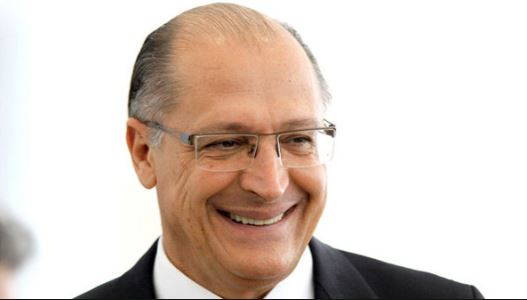  Geraldo Alckmin amplia conversa com economistas para assumir PSDB