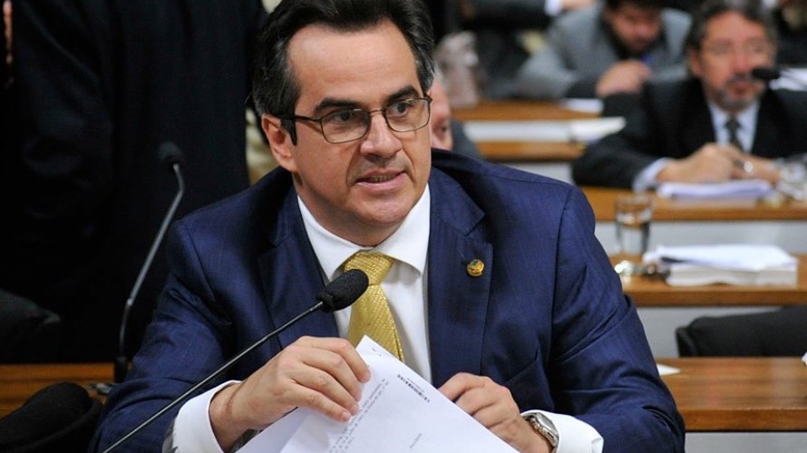  Após PMDB, PPS e PTB, PP obriga deputados a votar a favor da reforma da Previdência