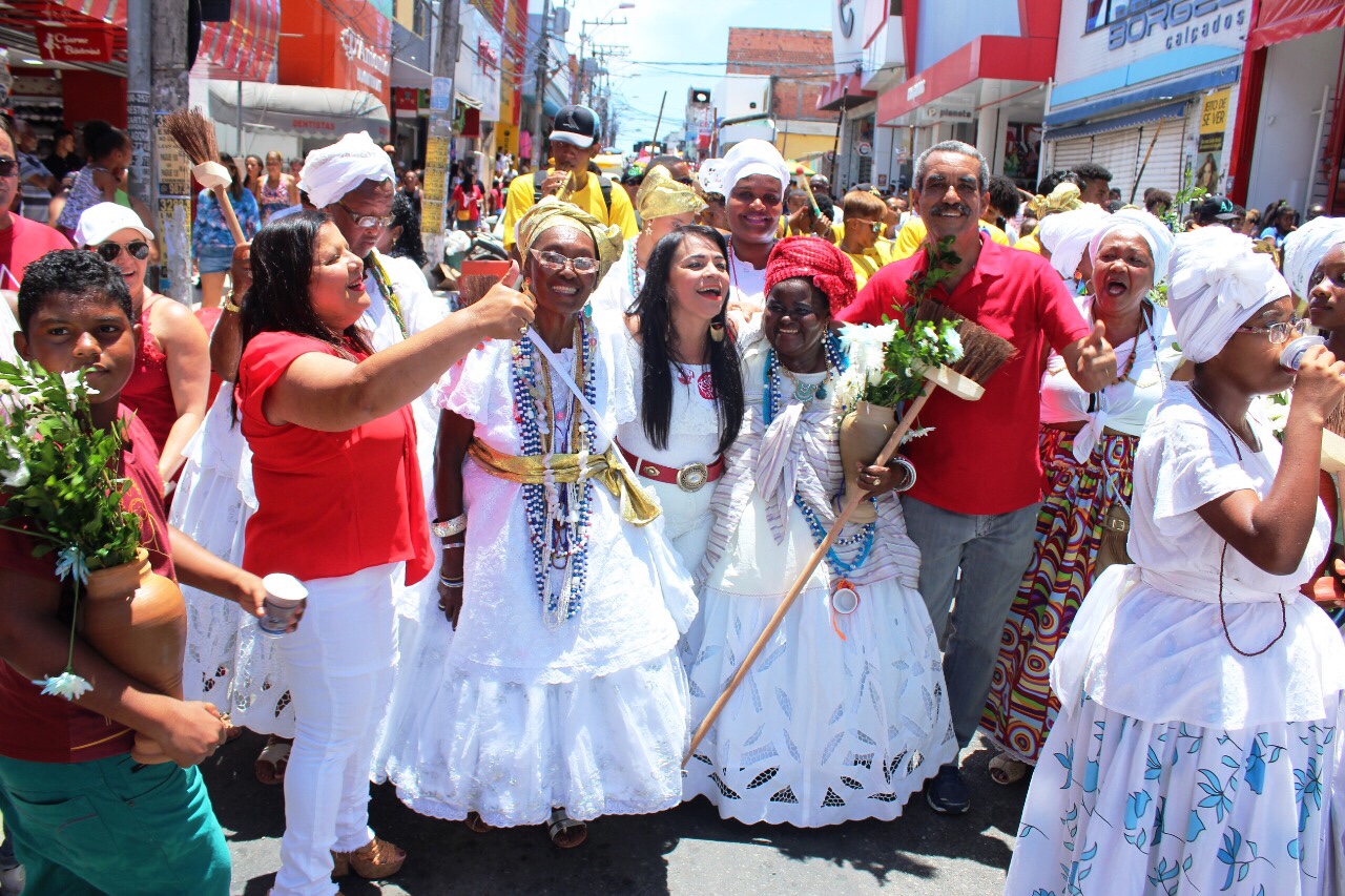  Cortejo cultural festeja 410 anos de devoção a Santo Amaro, padroeiro de Lauro de Freitas