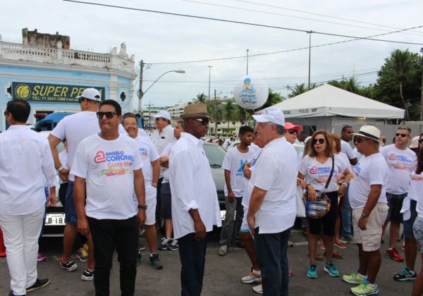  De olho nas eleições, ‘bloco do Coronel’ vai à Lavagem do Bonfim