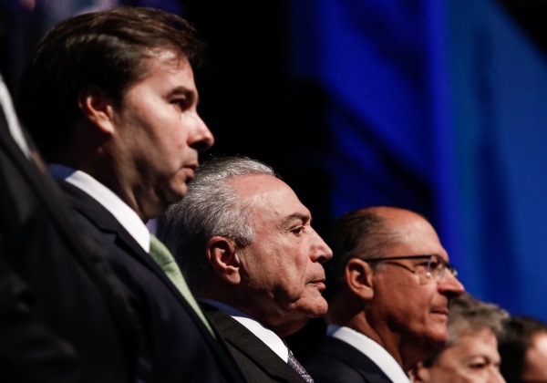  Partidos aliados de Temer se dividem sobre apoio para presidenciáveis