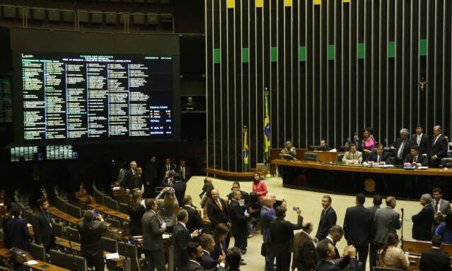  Governo comemora aprovação do decreto pela Câmara dos Deputados