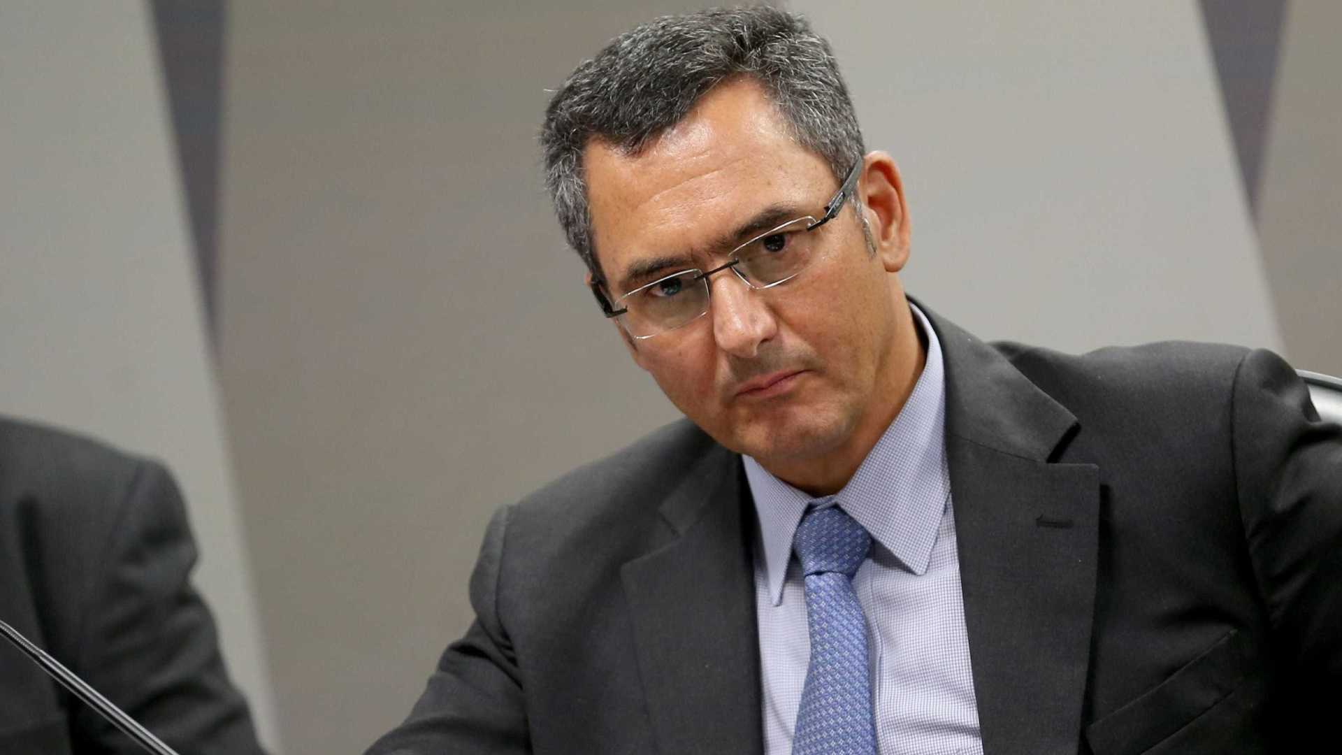  Eduardo Guardia vai assumir a vaga de Meirelles na Fazenda