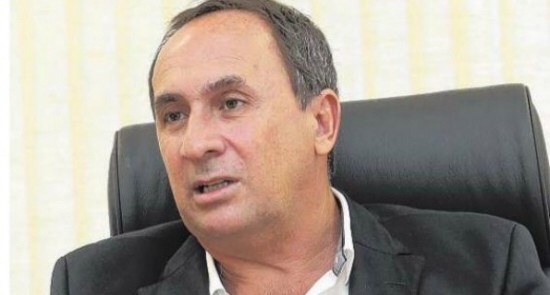 Fachin manda investigar Gualberto por contratação de bandas em Mata de São João