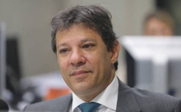  Haddad decide não ter cargo no PT