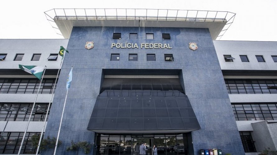 Sem Fundos: dono da OAS, César Mata Pires Filho se entrega à PF em Curitiba