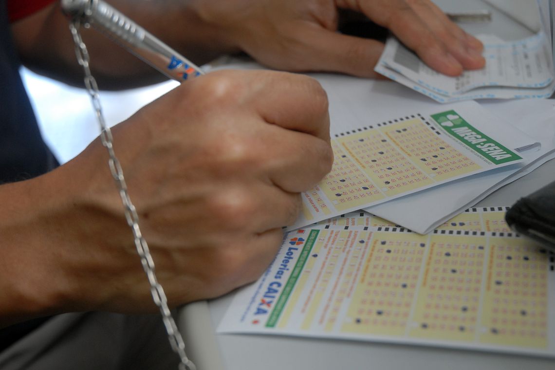 Mega-Sena sorteia neste sábado prêmio estimado de R$ 60 milhões