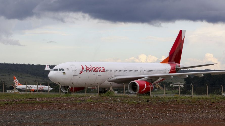  Anac suspende operações da Avianca Brasil