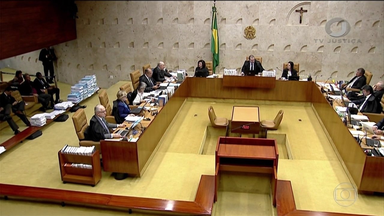 Supremo decide criminalizar a homofobia como forma de racismo