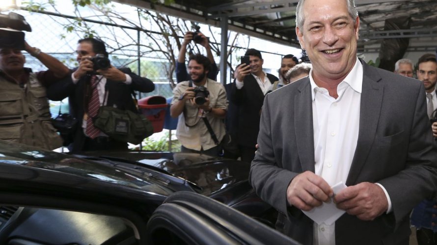  Ciro Gomes visita Salvador hoje para analisar os seis primeiros meses do governo Bolsonaro