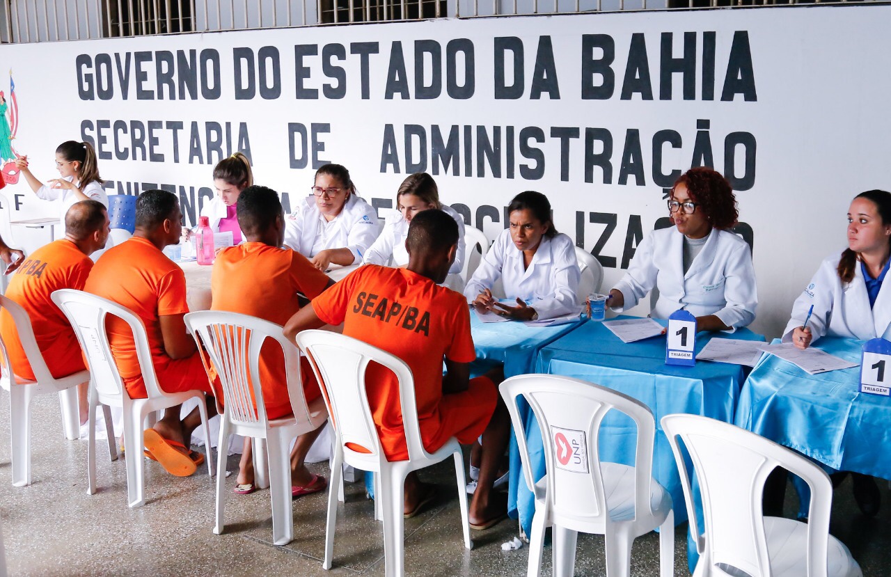 Mutirão da Saúde atende reeducandos do Conjunto Penal Lauro de Freitas