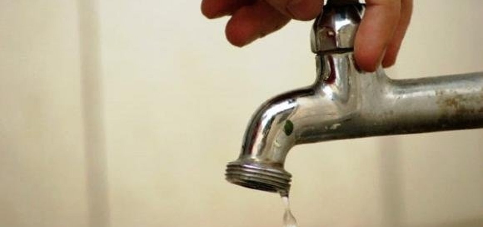  Após interrupção, abastecimento total de água em Salvador e cidades próximas ocorre até amanhã