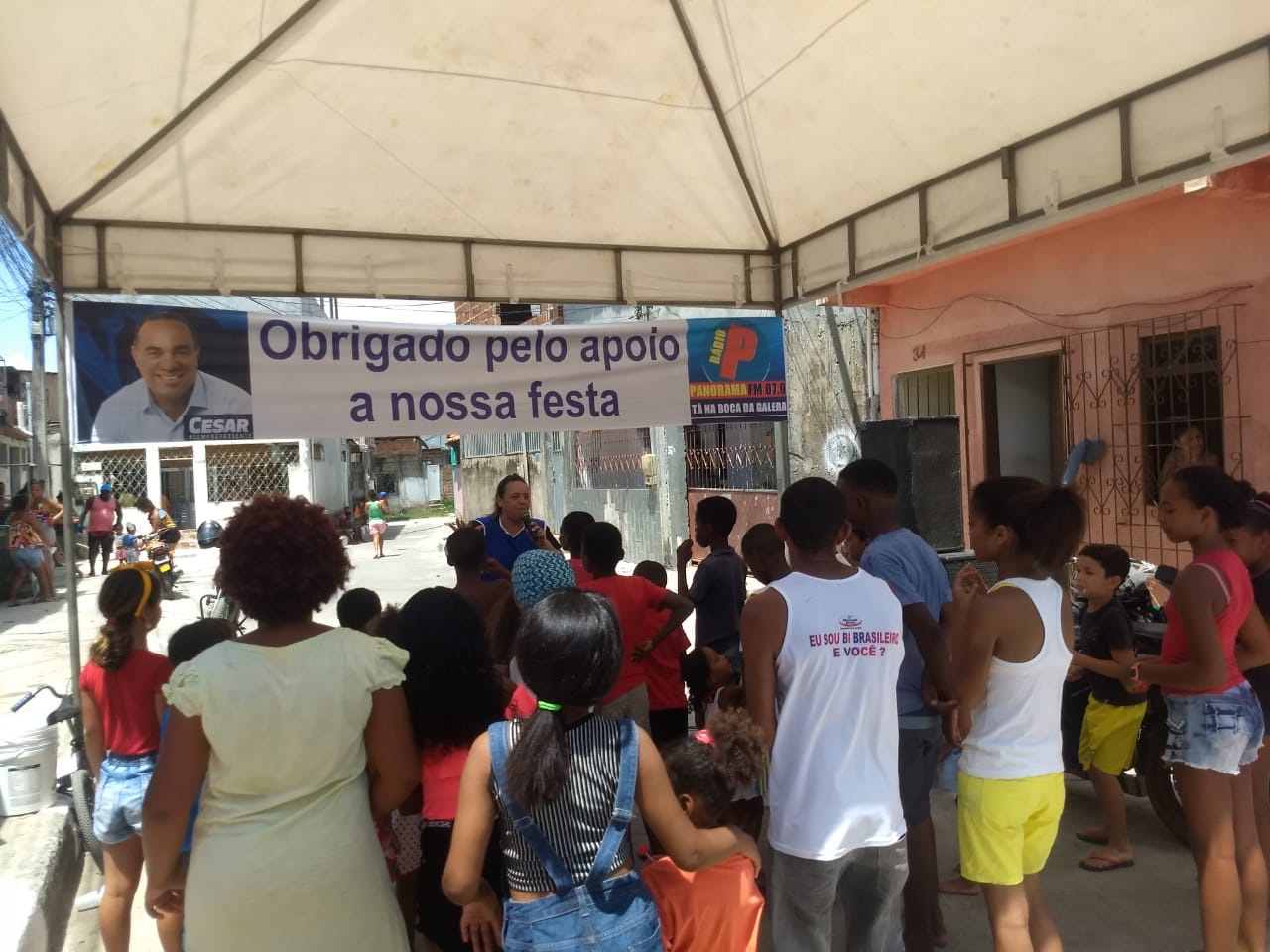  Comunidade do Sempre Verde realiza grande festa para as crianças, com apoio do vereador César