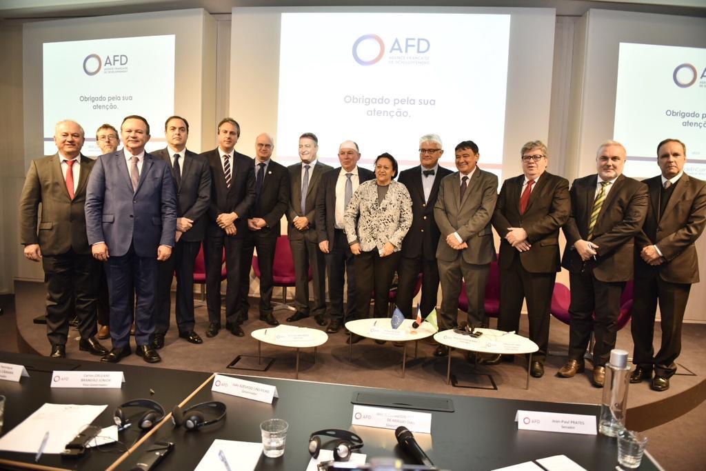 Governadores do Nordeste discutem linhas de crédito com agência francesa