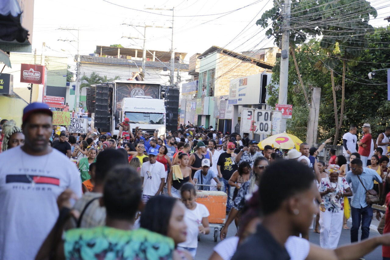  Caminhada contra o racismo marca o Dia da Consciência Negra em Lauro de Freitas