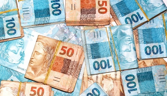 Quem terá direito ao auxílio de 600 reais e quando será o pagamento da ajuda na crise do Coronavírus; saiba mais