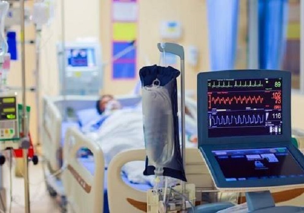 Autoridades temem que nova cepa do coronavírus se espalhe com transferência de pacientes de Manaus