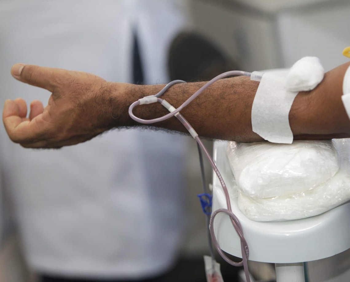 Número de mortes por Covid-19 em 24 horas volta a subir na Bahia: 130 novos óbitos