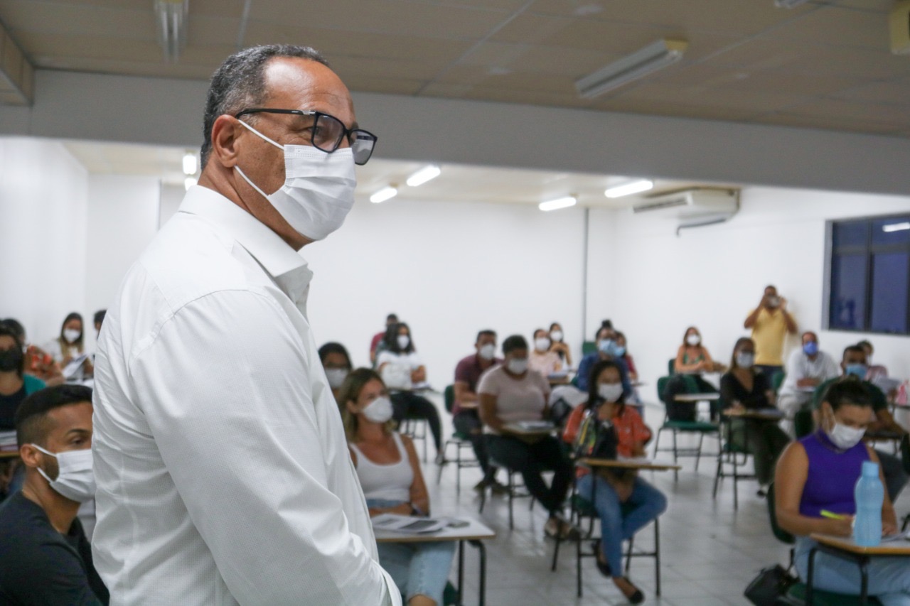 Lauro de Freitas ultrapassa as 65 mil doses aplicadas. Quase 19 mil pessoas completaram a imunização contra o Covid-19