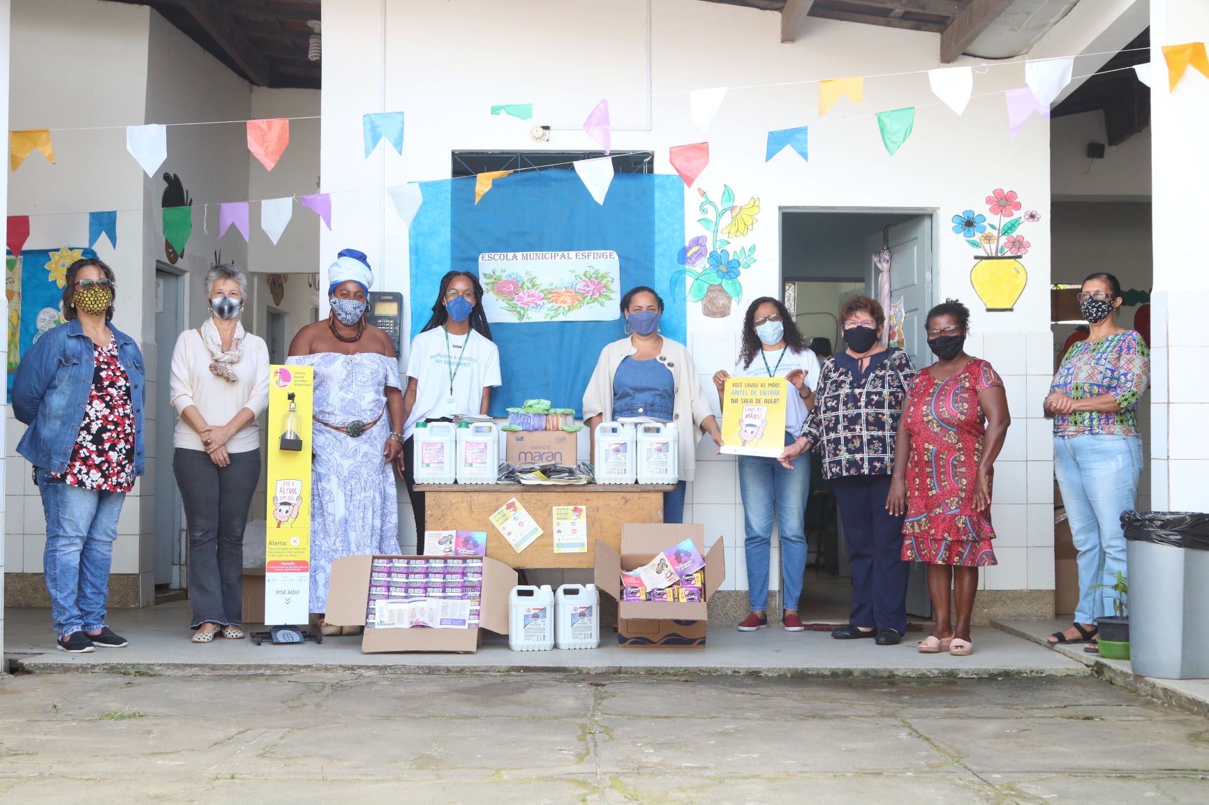Unicef e AVSI Brasil entregam kits de higiene para escolas municipais de Lauro de Freitas