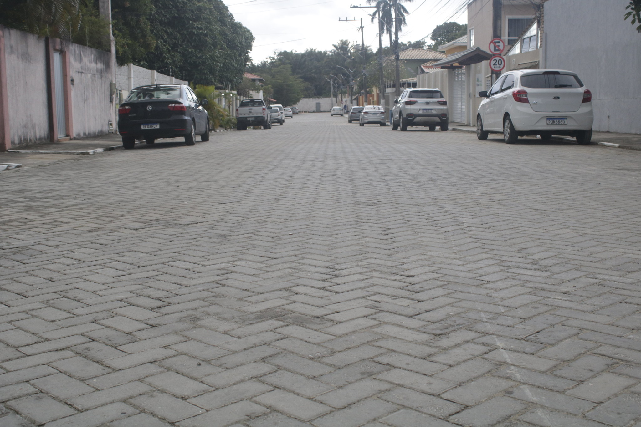 Prefeitura fecha semana de entregas com inauguração de três ruas pavimentadas em Buraquinho