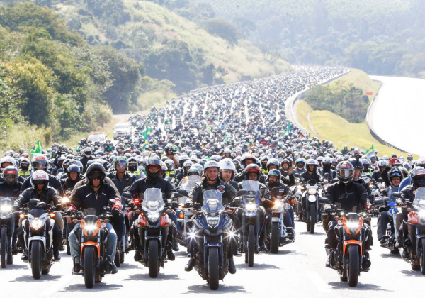  Motociatas do presidente já custaram quase R$ 5 milhões aos cofres públicos