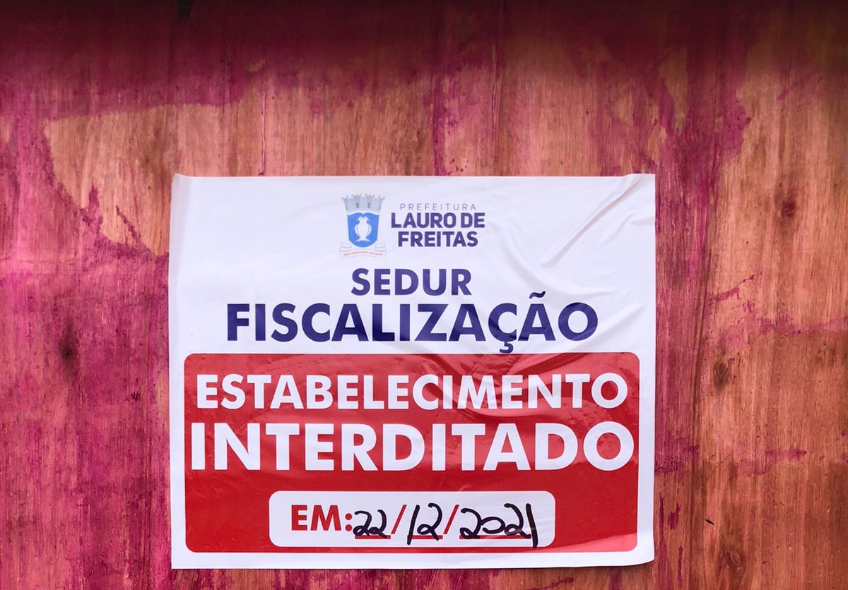  Operação fiscaliza comercialização de fogos de artifício em Lauro de Freitas