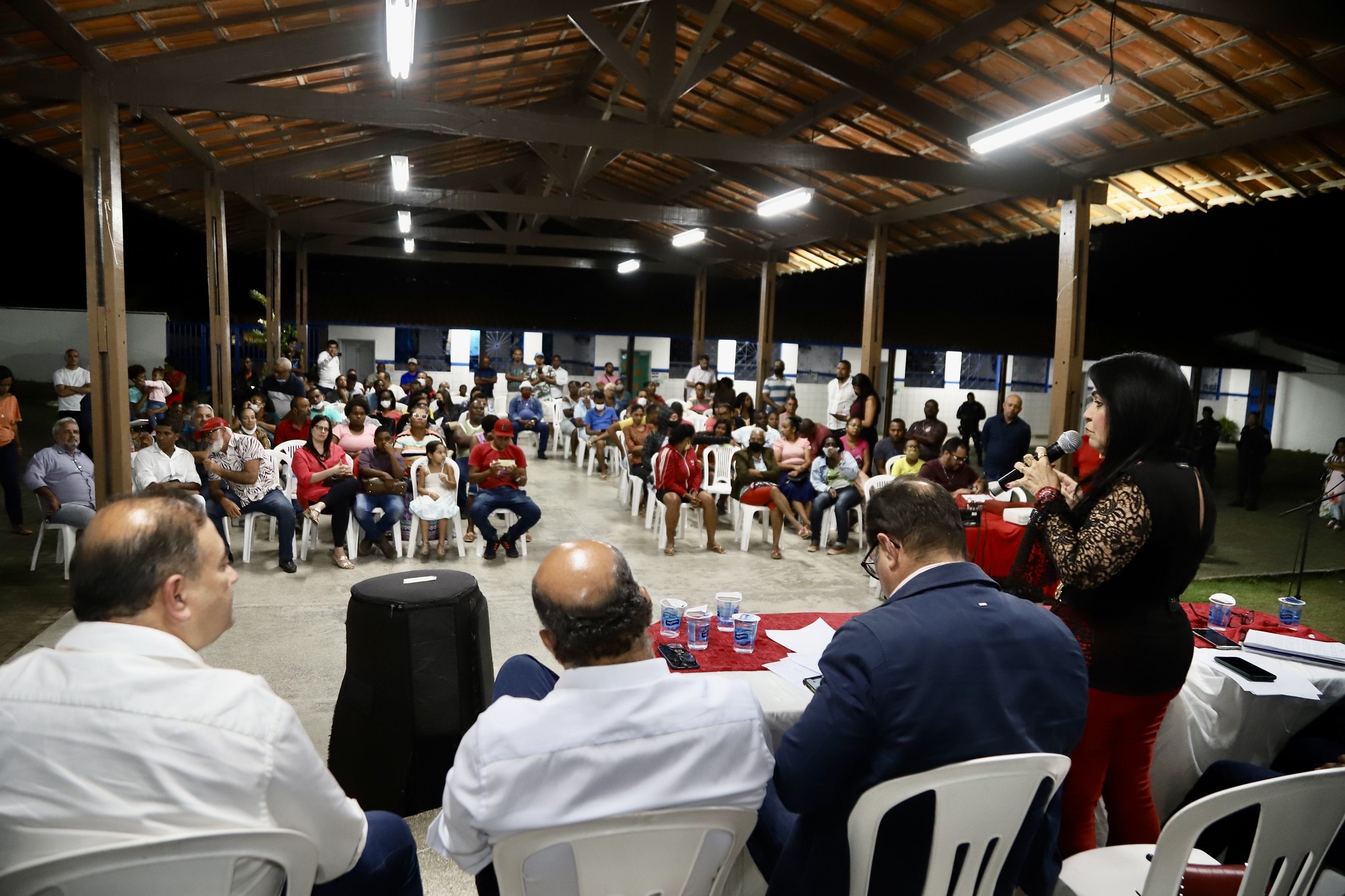  Moradores do Parque São Paulo solicitam mais pavimentação e saneamento durante audiência do Orçamento Participativo