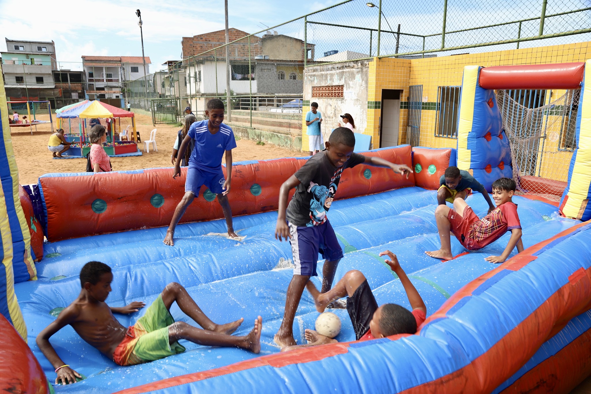 Projeto Cidade do Lazer retorna às atividades e leva diversão para as crianças de Portão