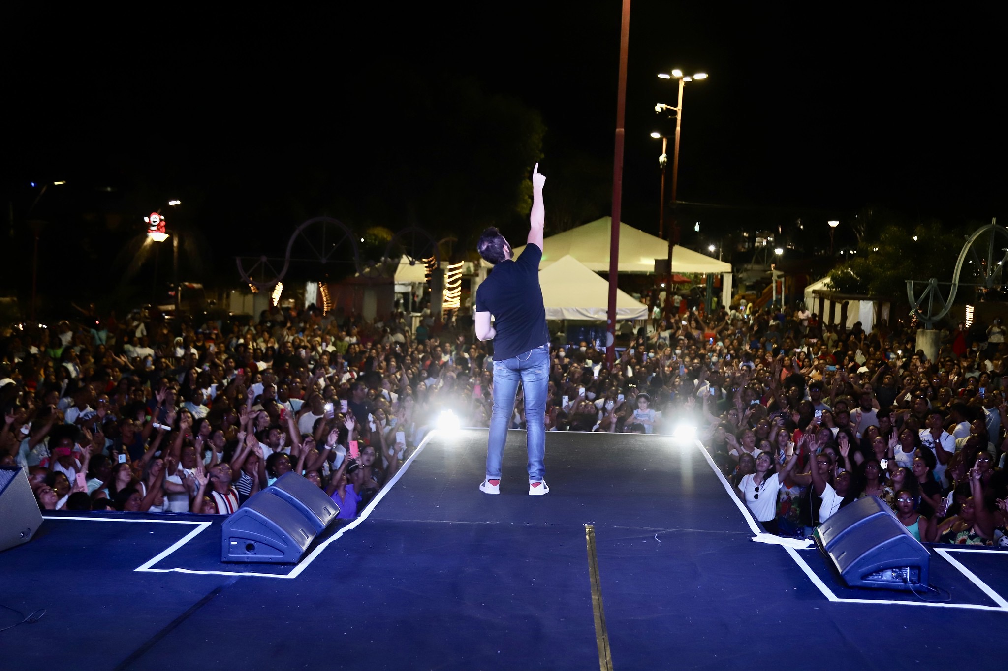  Shows cristãos emocionam público no último dia da festa do padroeiro de Lauro de Freitas 2023