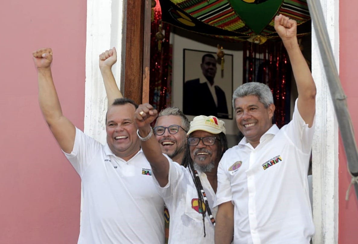  Jerônimo Rodrigues participa da saída do Olodum, no Pelourinho