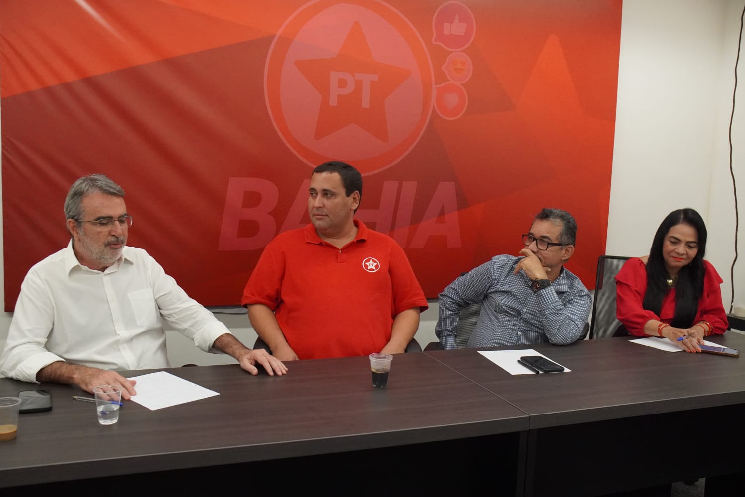  PT Bahia e secretário-geral nacional do partido discutem estratégias para eleições municipais