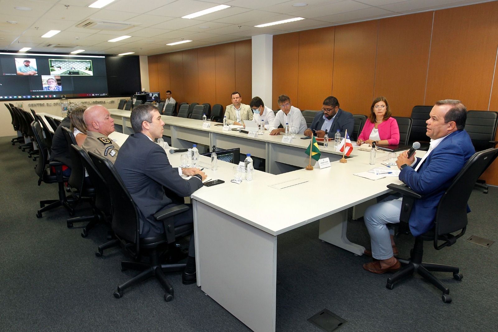  Criação de Centro de Controle e Comando e Comitê Intersetorial integram ações de combate a ameaças em escolas na Bahia