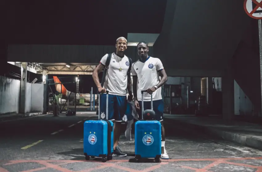  Bahia embarca para pré-temporada em Manchester com apoio da torcida