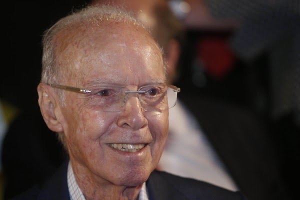  Morre Zagallo, uma das lendas do futebol brasileiro