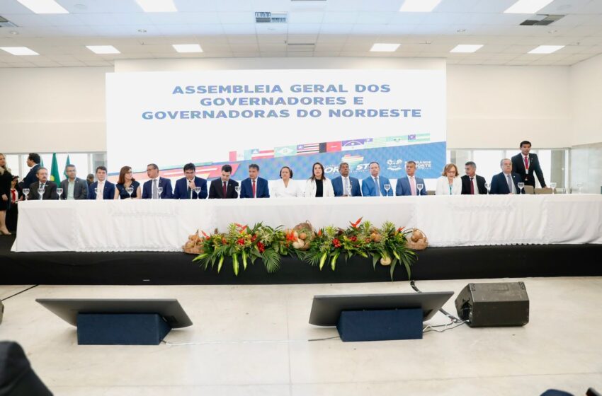  Em Natal, Jerônimo Rodrigues prestigia ato de posse da nova presidência do Consórcio Nordeste