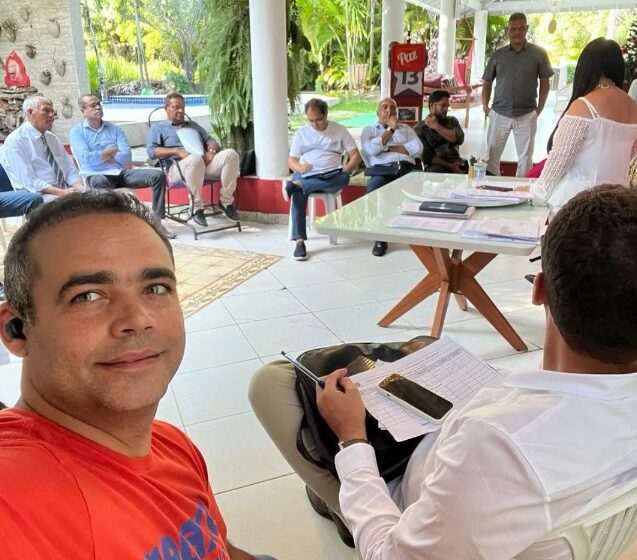  Secretário da Sedur, Antônio Rosalvo participa da 1ª reunião de Secretários com a prefeita Moema Gramacho