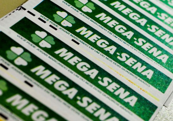  Mega-Sena sorteia prêmio de R$ 44 milhões neste sábado