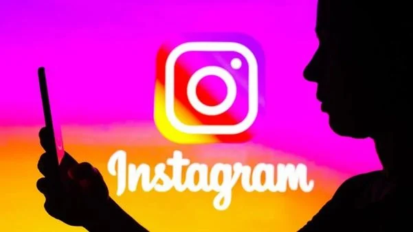  Instagram e Facebook fora do ar? Aplicativos têm instabilidade nesta tarde